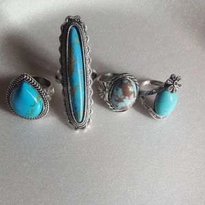 Lot of 4 tourquoise rings